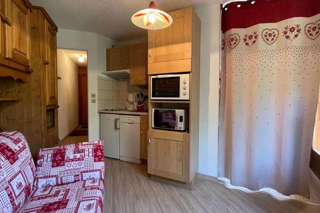 Vue Des "Chavants" Studio 20 M With Balcony Ле Уш Екстериор снимка