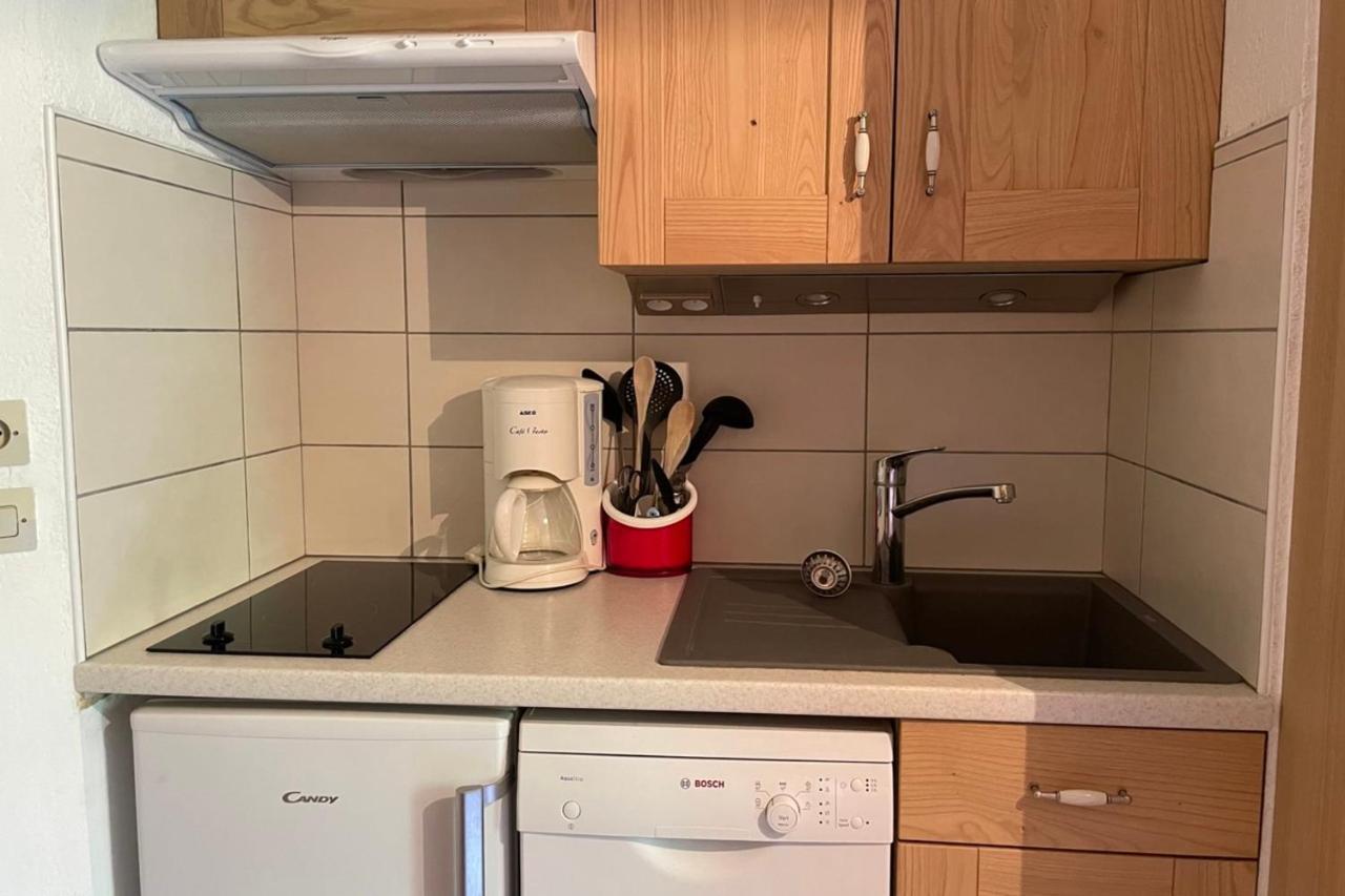 Vue Des "Chavants" Studio 20 M With Balcony Ле Уш Екстериор снимка
