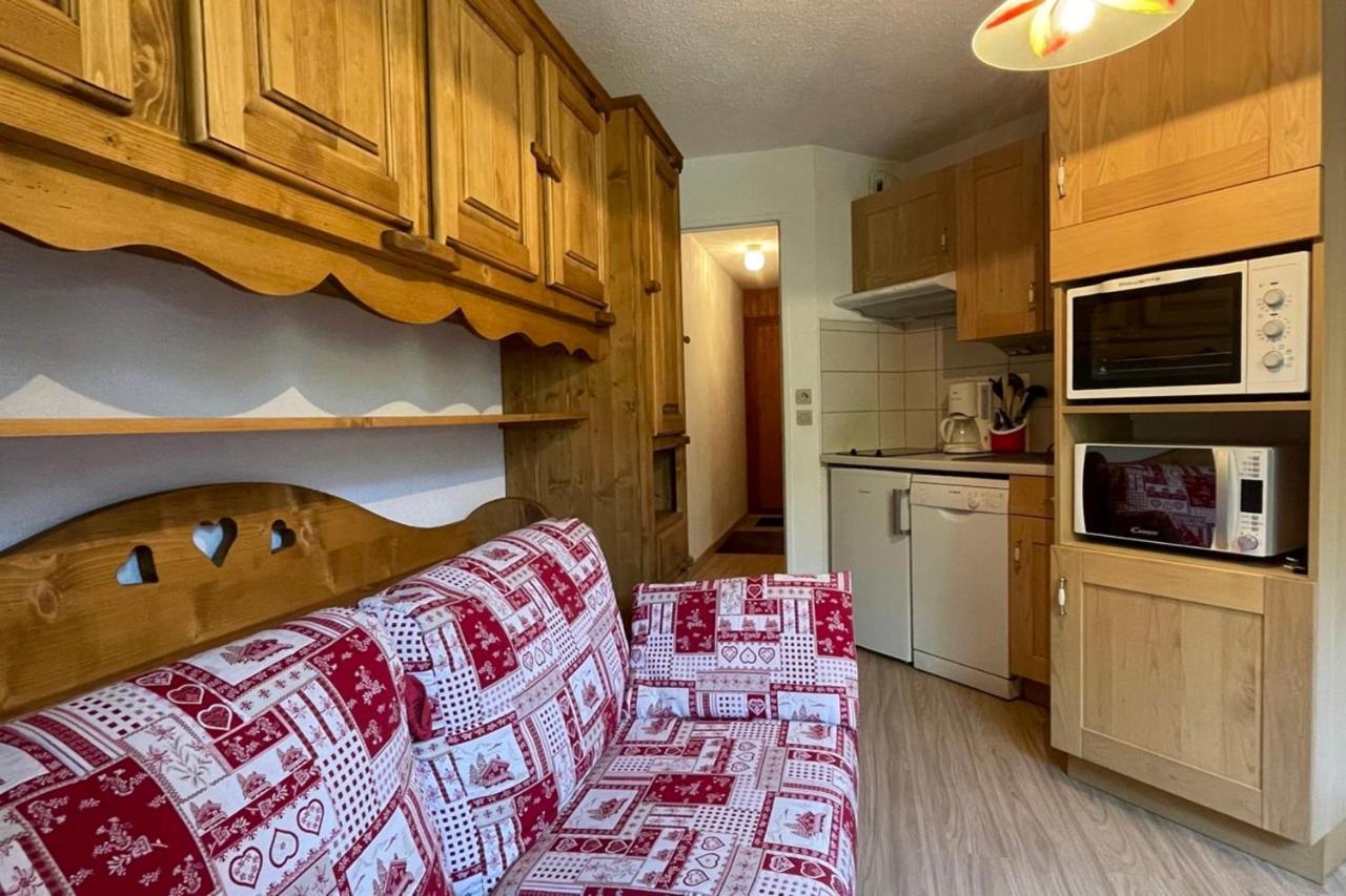 Vue Des "Chavants" Studio 20 M With Balcony Ле Уш Екстериор снимка